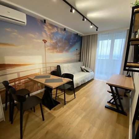 Apartamenty Magia Z Bezplatnym Parkingiem I Klimatyzacja Rzeszow Dış mekan fotoğraf
