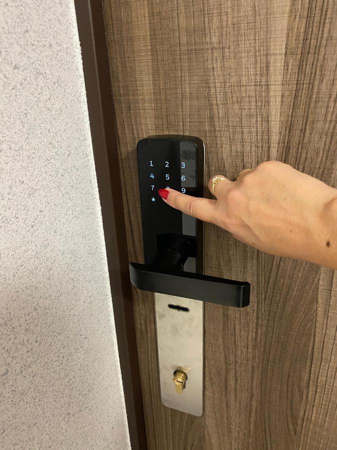 Apartamenty Magia Z Bezplatnym Parkingiem I Klimatyzacja Rzeszow Dış mekan fotoğraf